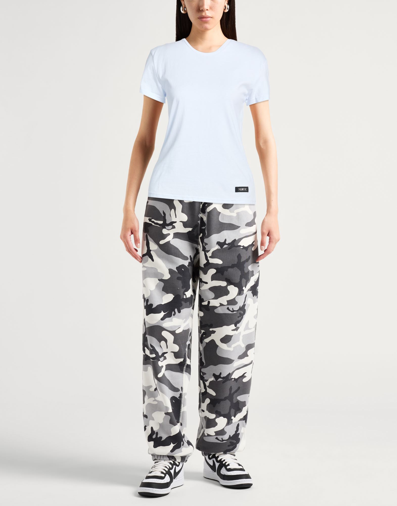  Shoe - Tops - T-shirts - On Yoox.com 