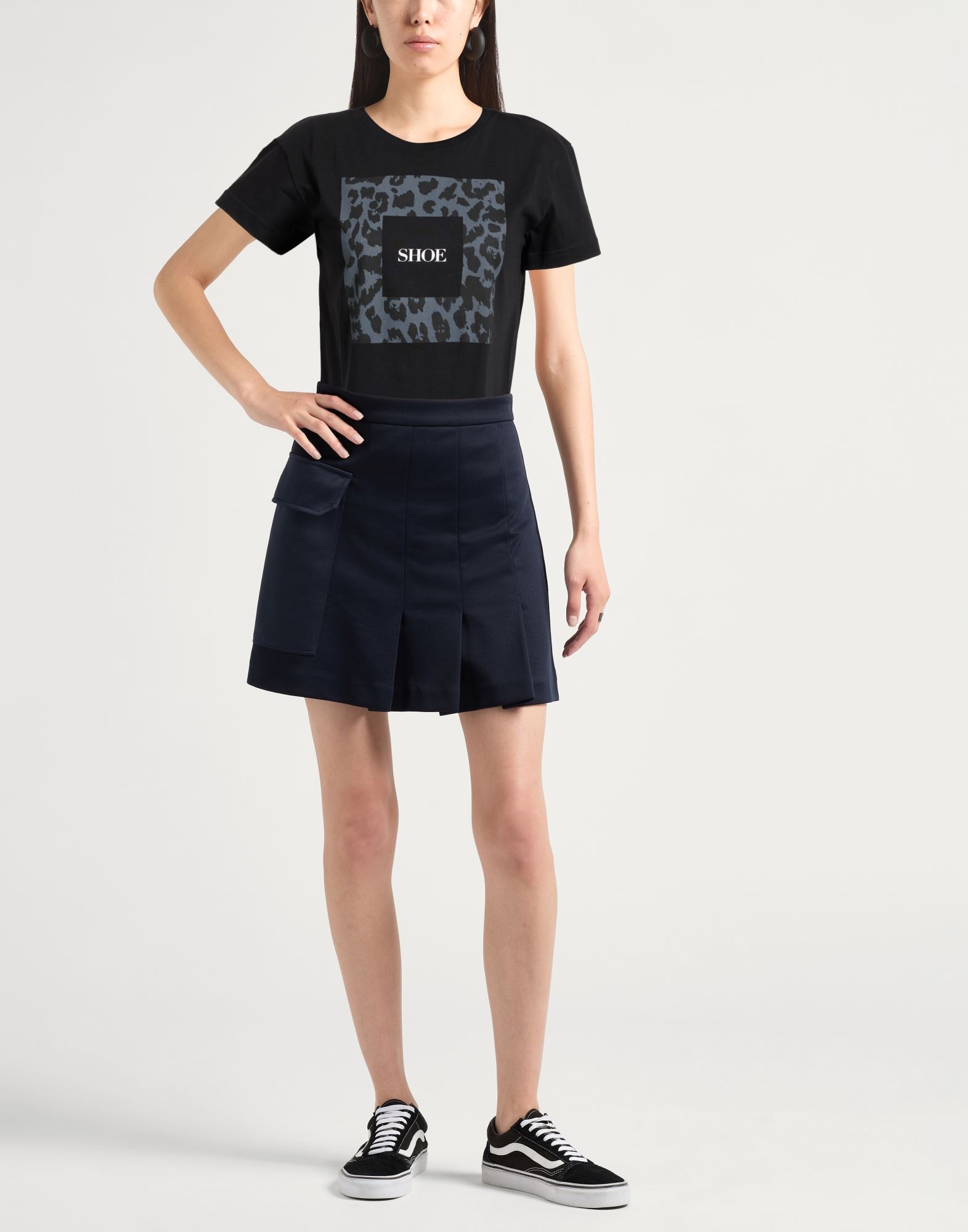  Shoe - Tops - T-shirts - On Yoox.com 