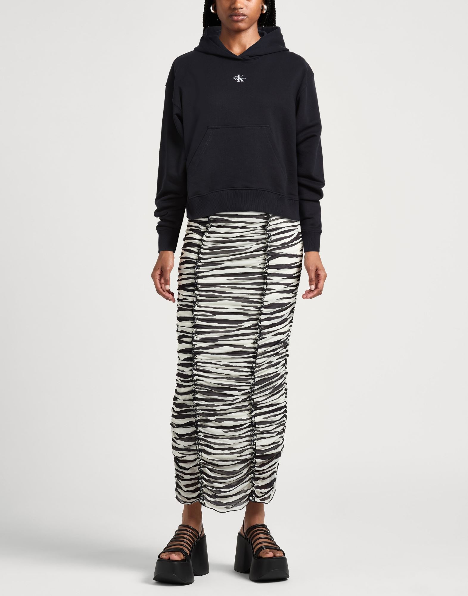  Calvin Klein Jeans - Camisetas Y Tops - Sudaderas - On Yoox.com 