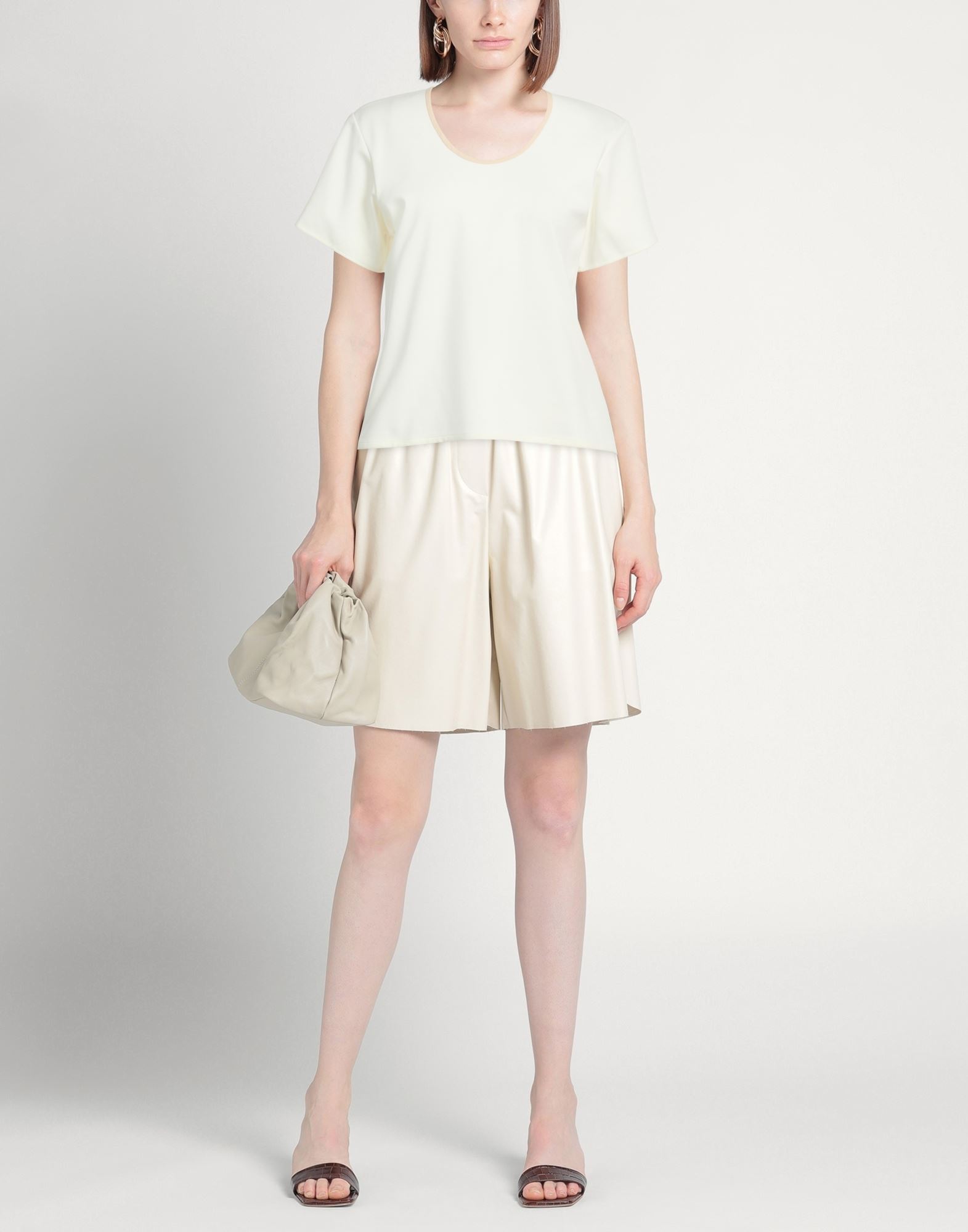  Sandbeige - Topwear - T-shirts - On Yoox.com 