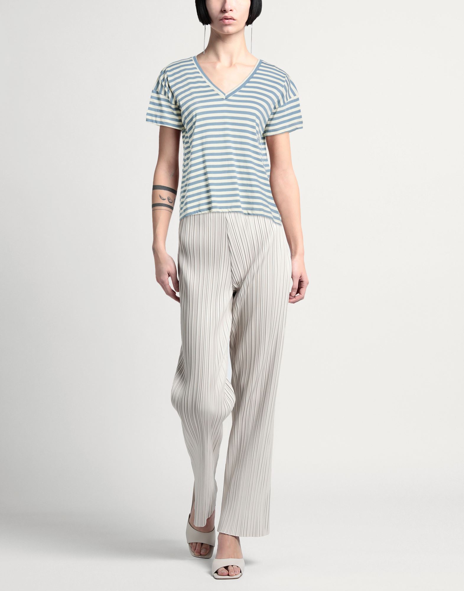  Aragona - Tops - T-shirts - On Yoox.com 
