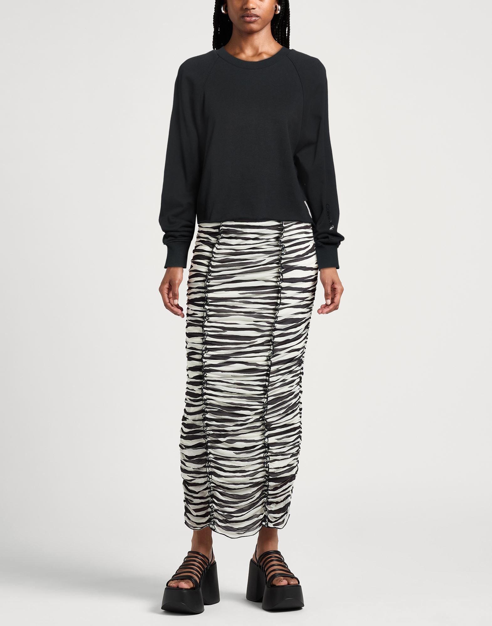  Calvin Klein Jeans - Tops - Sweatshirts - On Yoox.com 