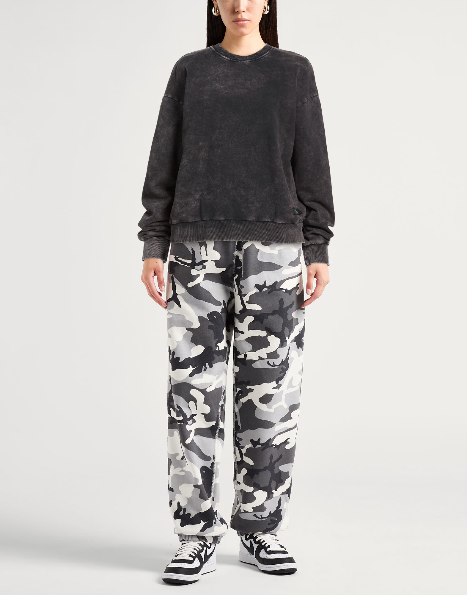  Shoe - Tops - Sweatshirts - On Yoox.com 