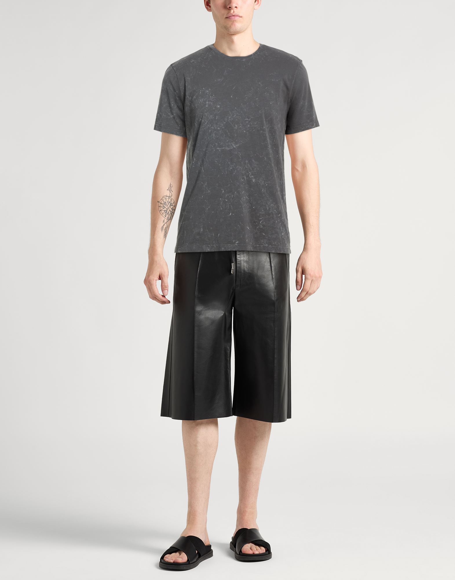  John Varvatos - Tops - T-shirts - On Yoox.com 