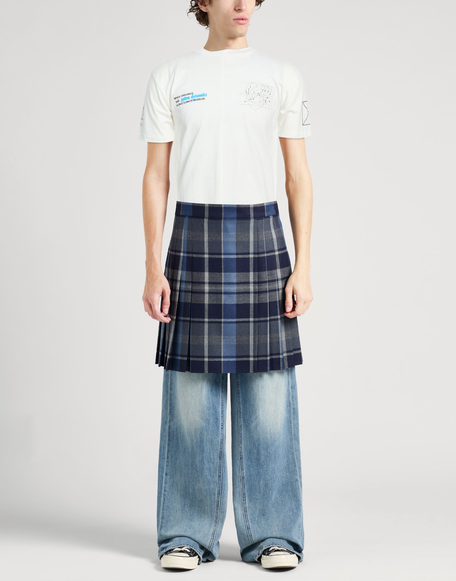  Space Available - Tops - T-shirts - On Yoox.com 
