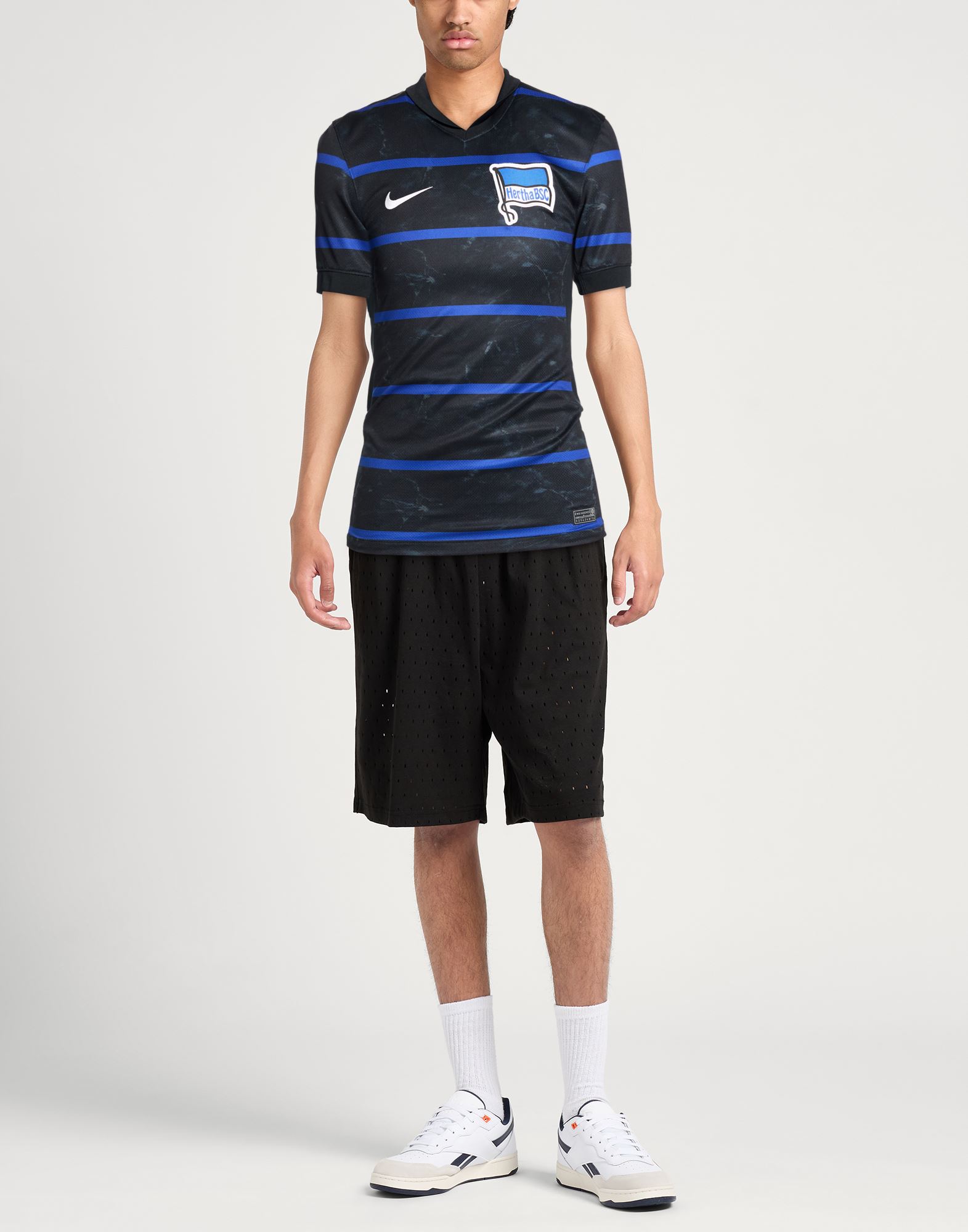  Nike - Tops - T-shirts - On Yoox.com 