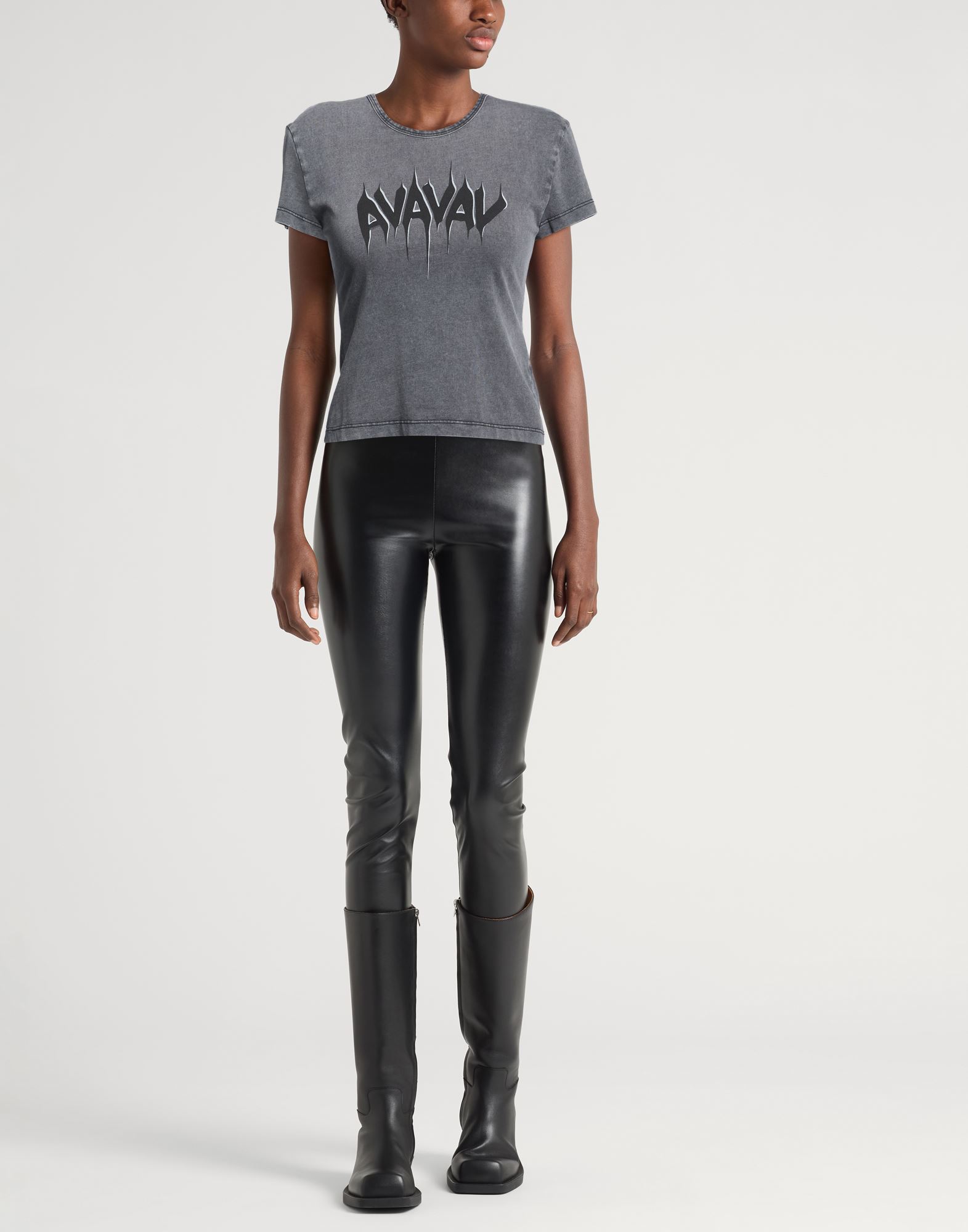  Avavav - Tops - T-shirts - On Yoox.com 