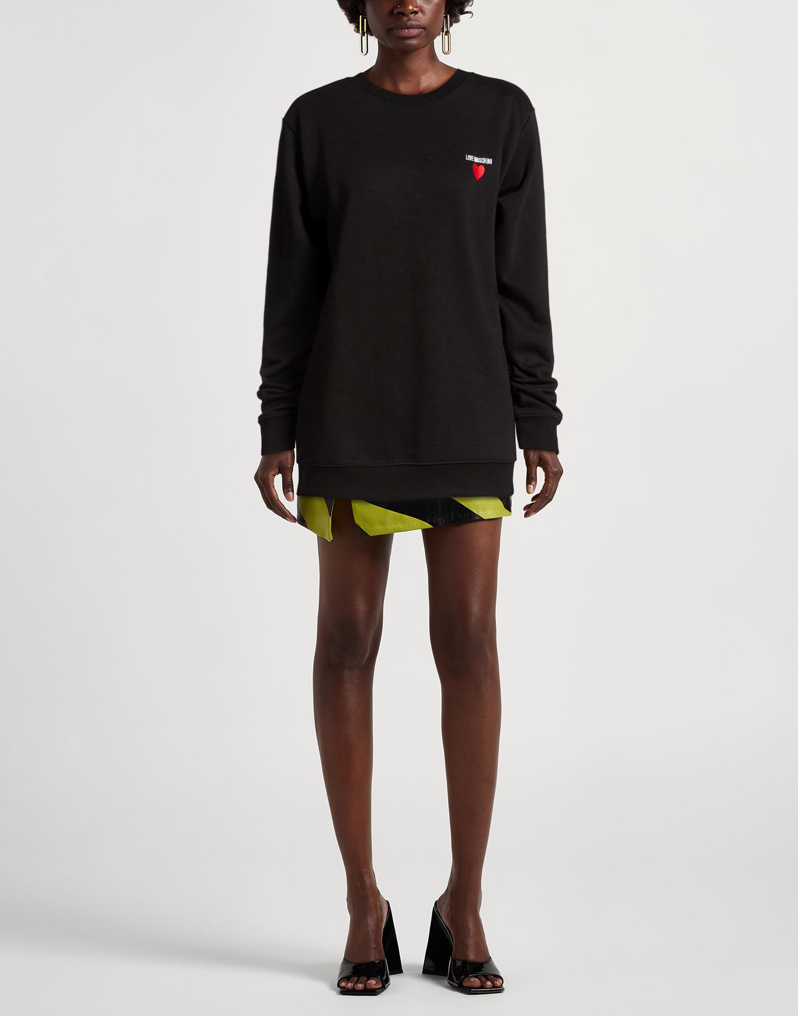  Love Moschino - Camisetas Y Tops - Sudaderas - On Yoox.com 