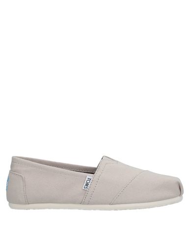 фото Низкие кеды и кроссовки Toms