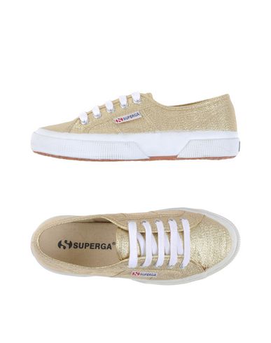 фото Кеды и кроссовки superga