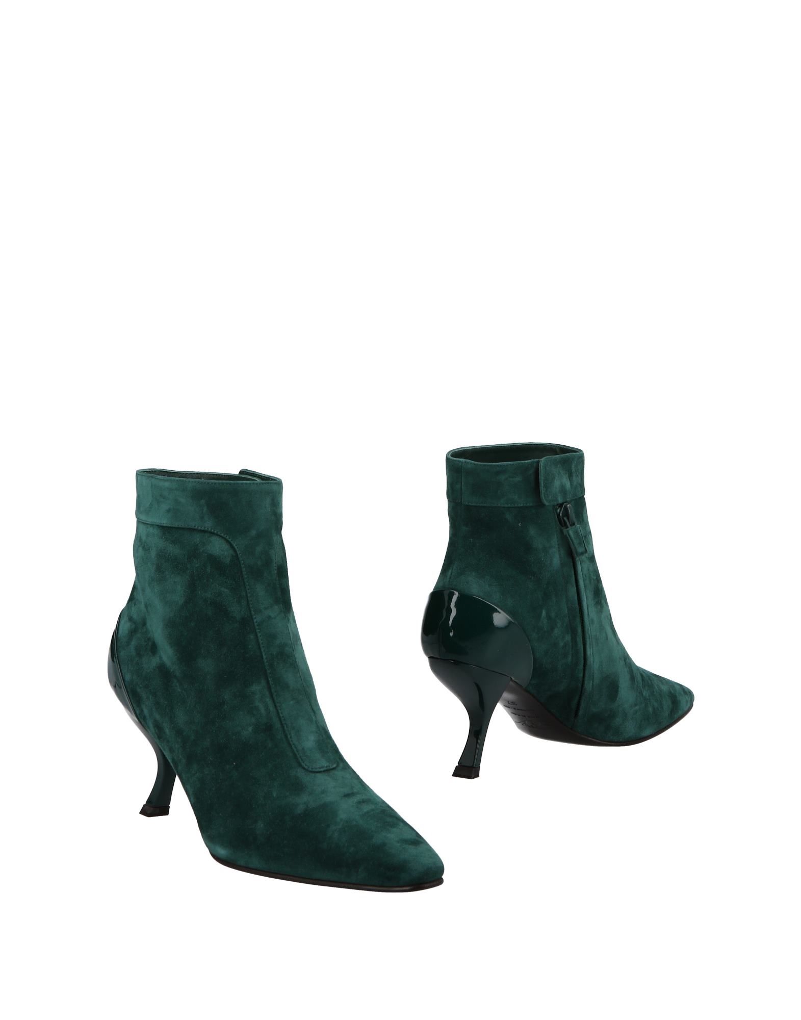 ROGER VIVIER ROGER VIVIER ΠΑΠΟΥΤΣΙΑ Μποτάκια