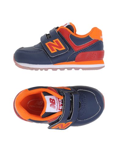 фото Низкие кеды и кроссовки new balance