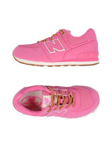 фото Низкие кеды и кроссовки new balance