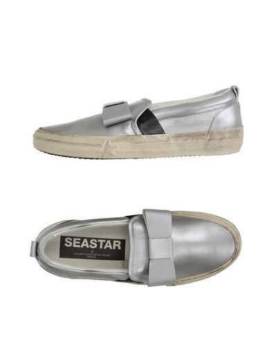 Низкие кеды и кроссовки