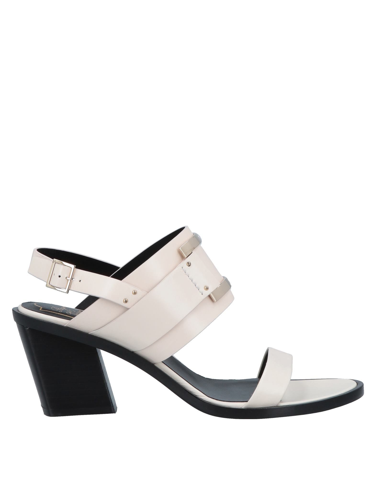 ROGER VIVIER ROGER VIVIER ΠΑΠΟΥΤΣΙΑ Πέδιλα
