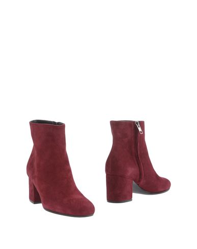 Via Roma 15 Woman Ankle Boots Garnet Size 7 Soft Leather In Red