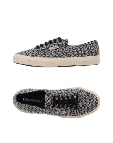 Низкие кеды и кроссовки Superga®