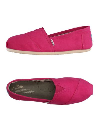 фото Низкие кеды и кроссовки Toms