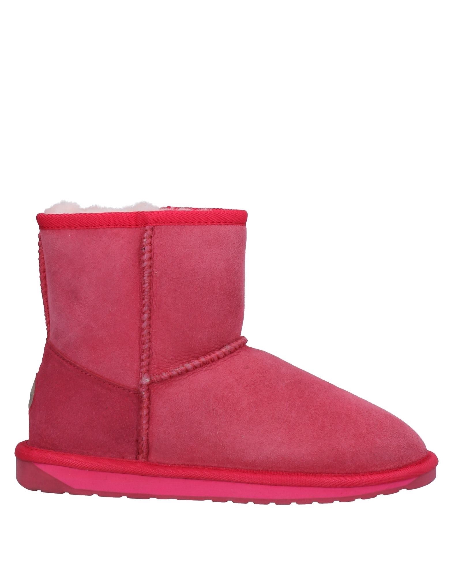 Emu Ankle Boots In Fuchsia
