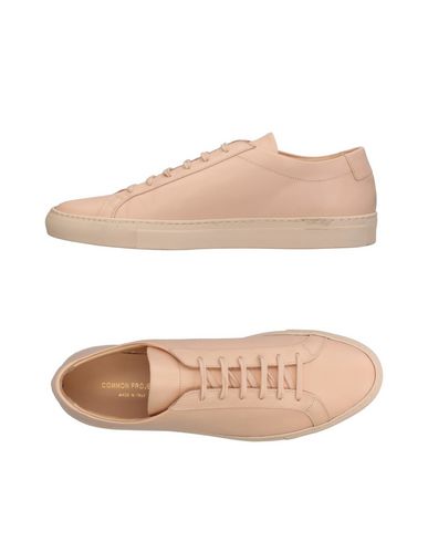 фото Низкие кеды и кроссовки Common projects