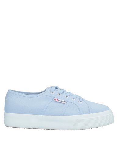 фото Низкие кеды и кроссовки superga