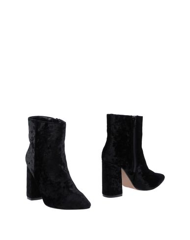 Полусапоги и высокие ботинки