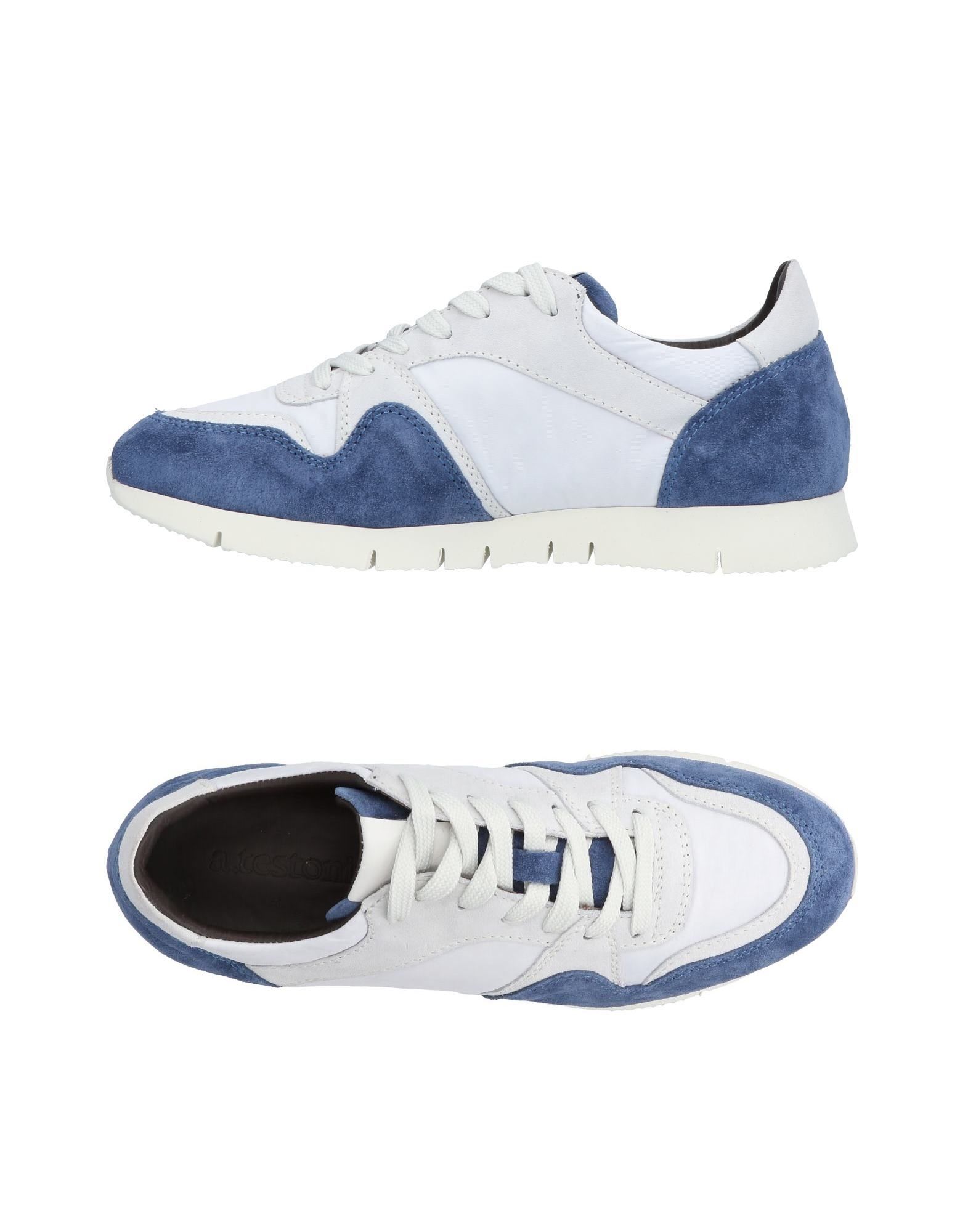 sneakers in ivory
