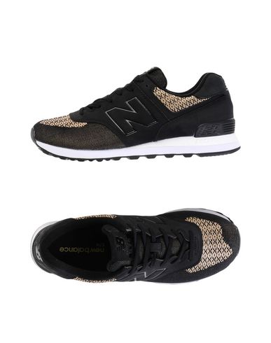 фото Низкие кеды и кроссовки new balance