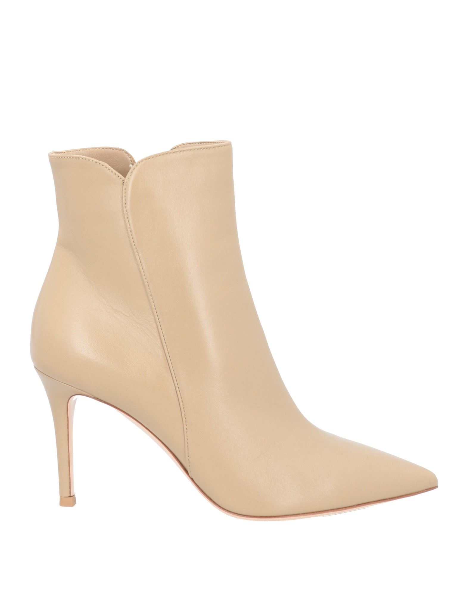 Gianvito Rossi Ankle Boots In Beige