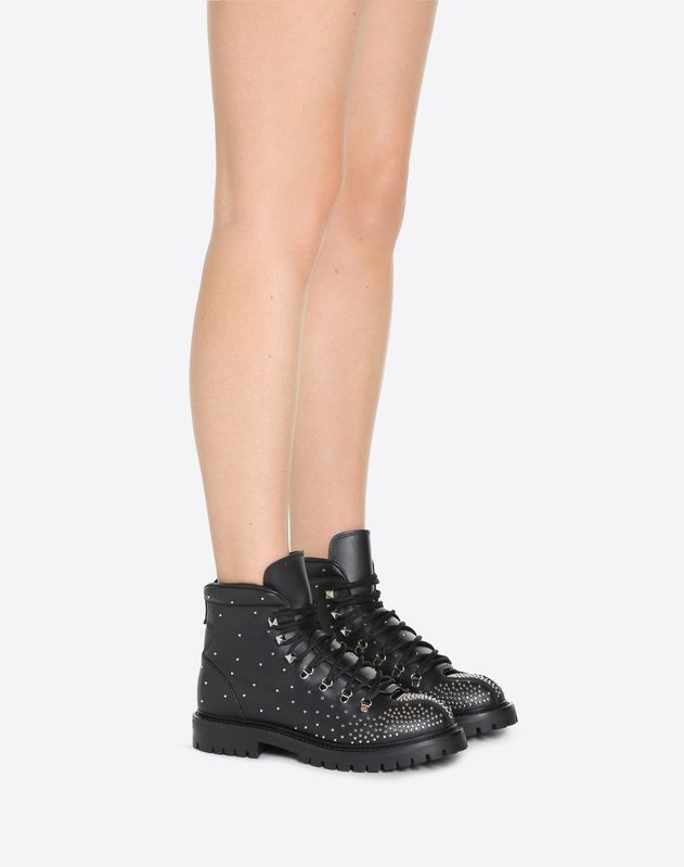 Leather boot with micro studs for Woman | Valentino Online Boutique