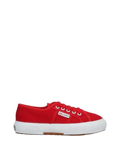 фото Низкие кеды и кроссовки Superga