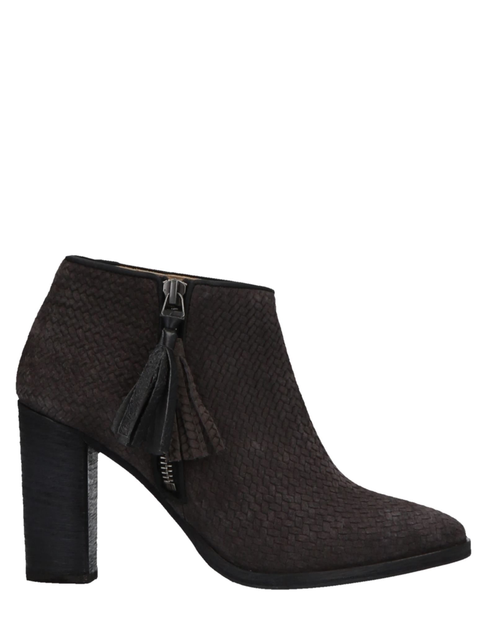 NDC ANKLE BOOTS,11521724TT 9