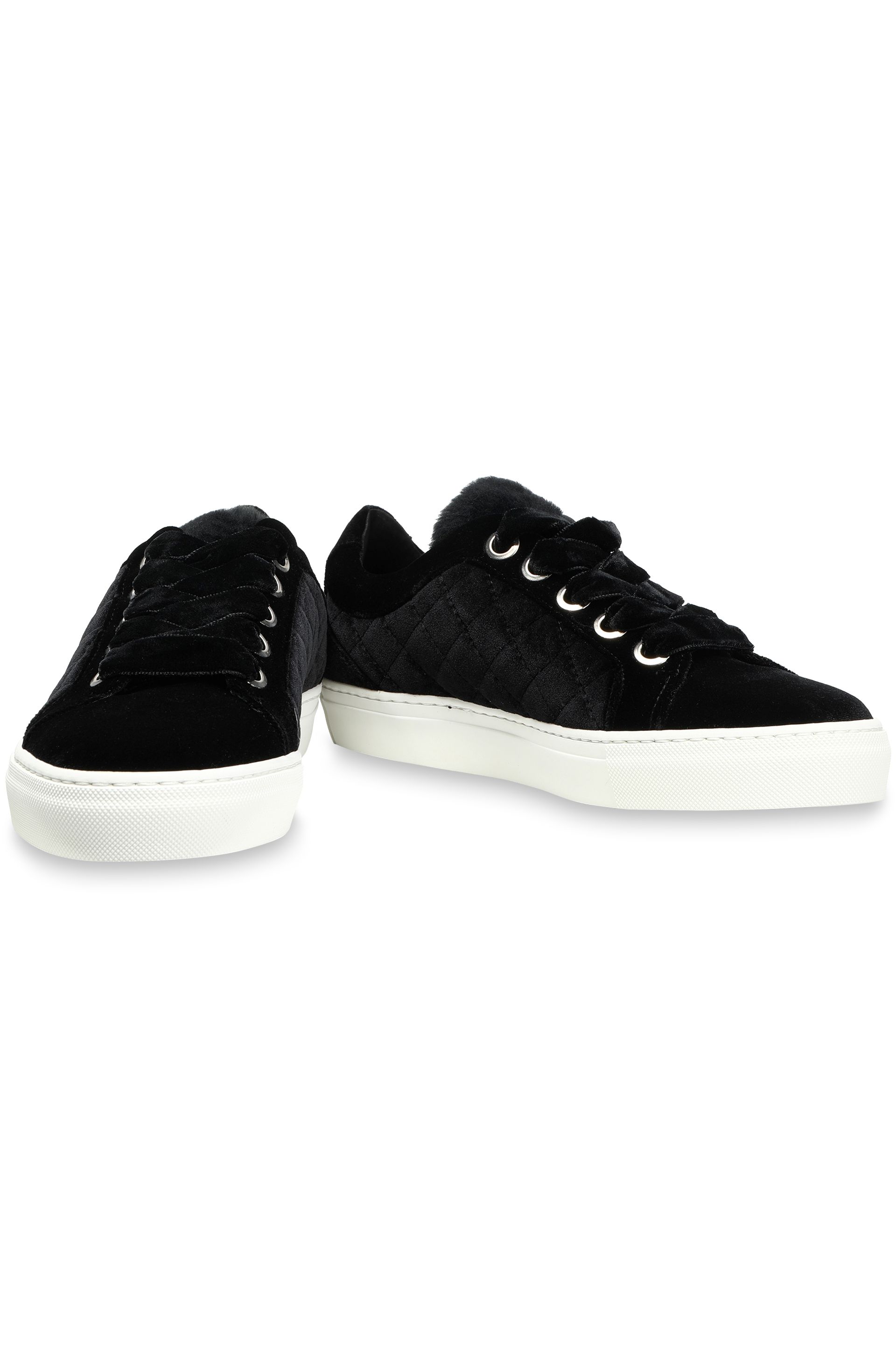 Sneakers | Sale up to 70% off | THE OUTNET