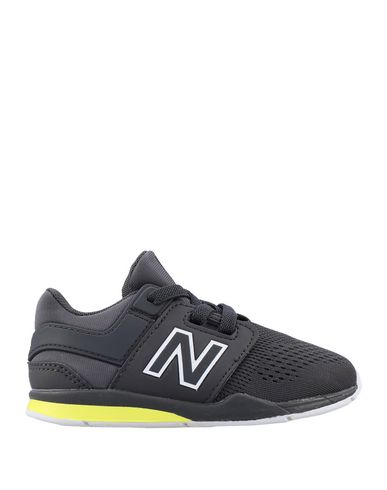 фото Низкие кеды и кроссовки new balance