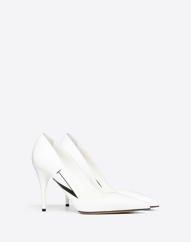 vltn white pumps