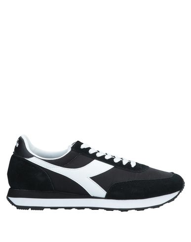 фото Низкие кеды и кроссовки Diadora