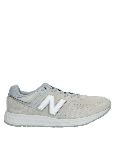 фото Низкие кеды и кроссовки new balance