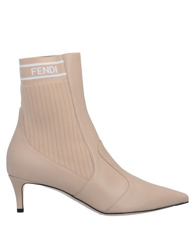 фото Полусапоги и высокие ботинки fendi