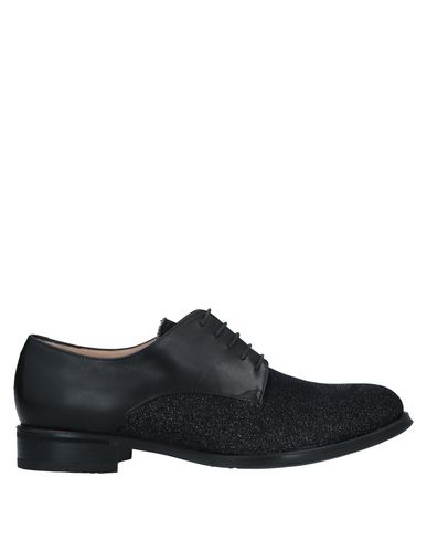 Обувь на шнурках