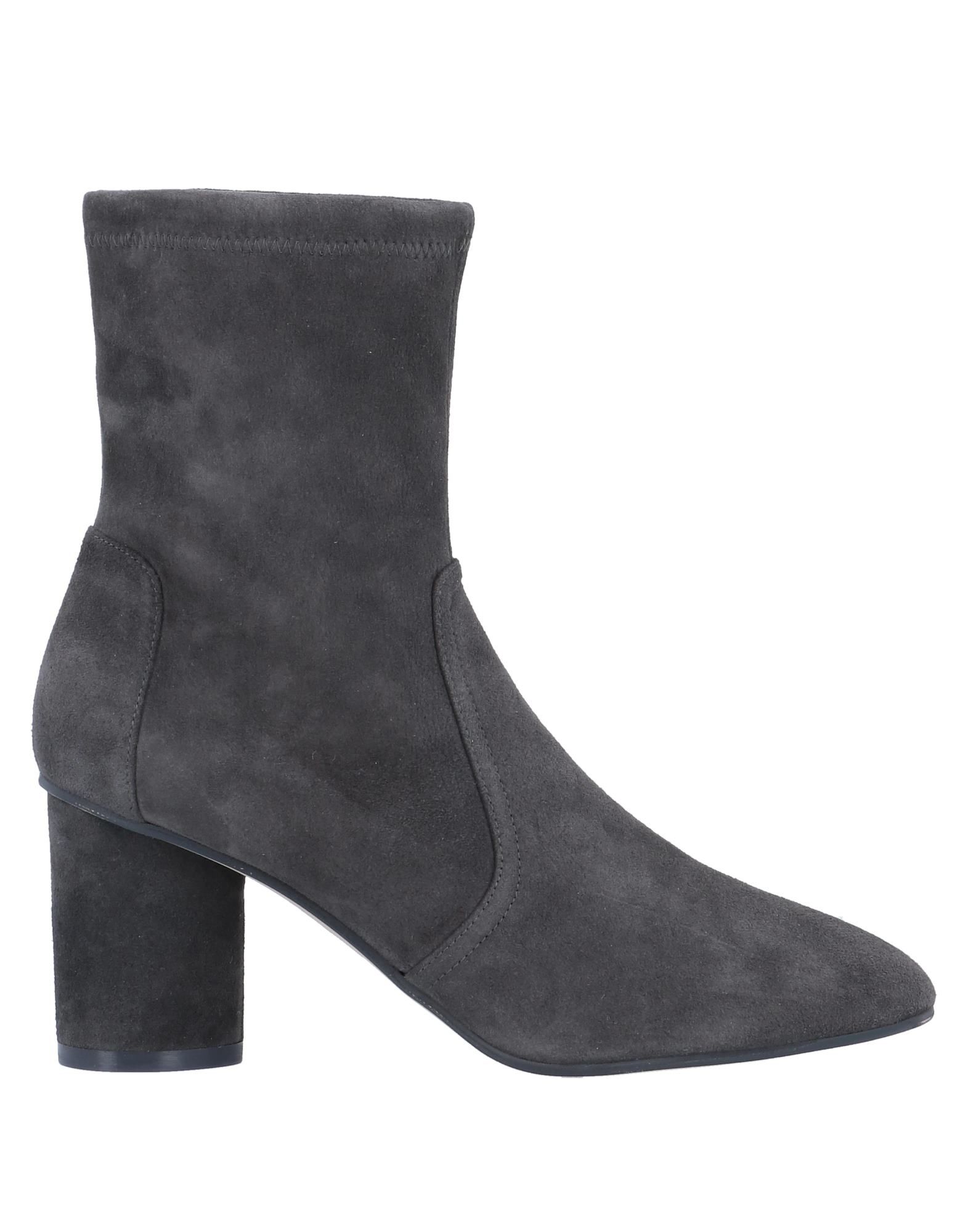 Stuart Weitzman Ankle Boot In Grey