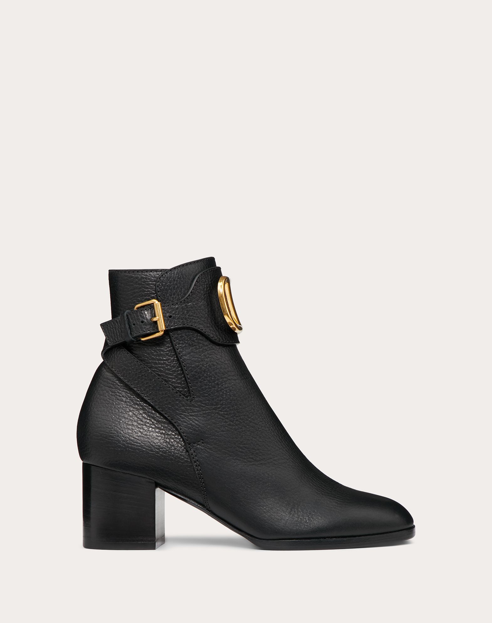 VLOGO Grainy Leather Ankle Boot 60 mm for Woman | Valentino Online Boutique