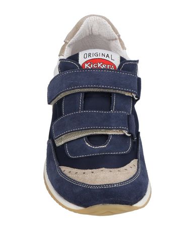 фото Низкие кеды и кроссовки Kickers