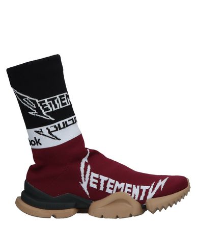 фото Полусапоги и высокие ботинки Reebok x vetements