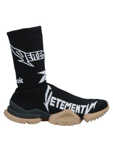 фото Высокие кеды и кроссовки Reebok x vetements