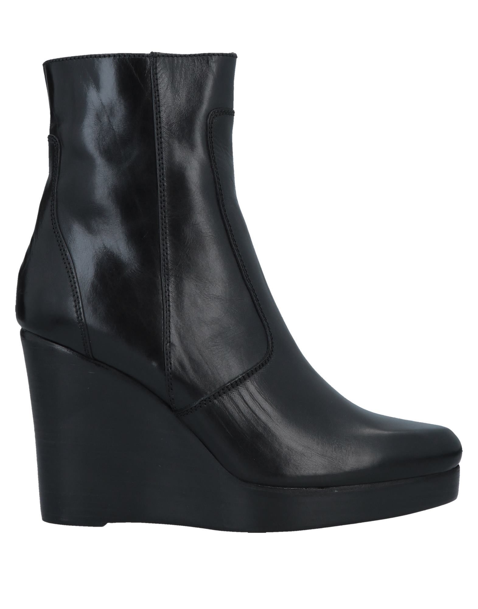 BARBARA BUI Ankle boot,11687549ST 11