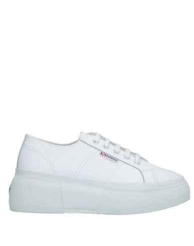 фото Низкие кеды и кроссовки Superga