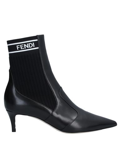 фото Полусапоги и высокие ботинки Fendi