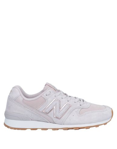 фото Низкие кеды и кроссовки New balance