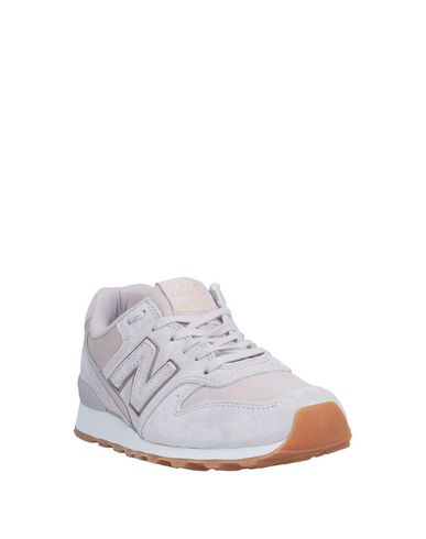 фото Низкие кеды и кроссовки New balance