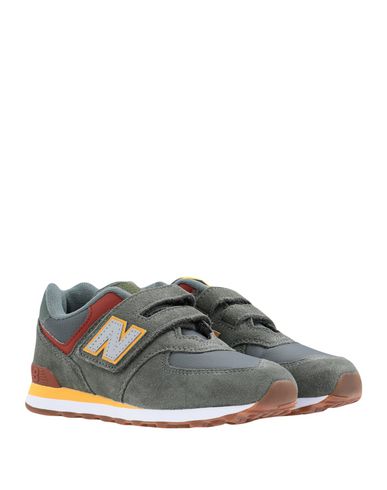 фото Низкие кеды и кроссовки new balance